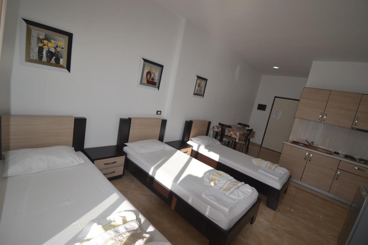 Blue Bay Apartments Sarande Ngoại thất bức ảnh