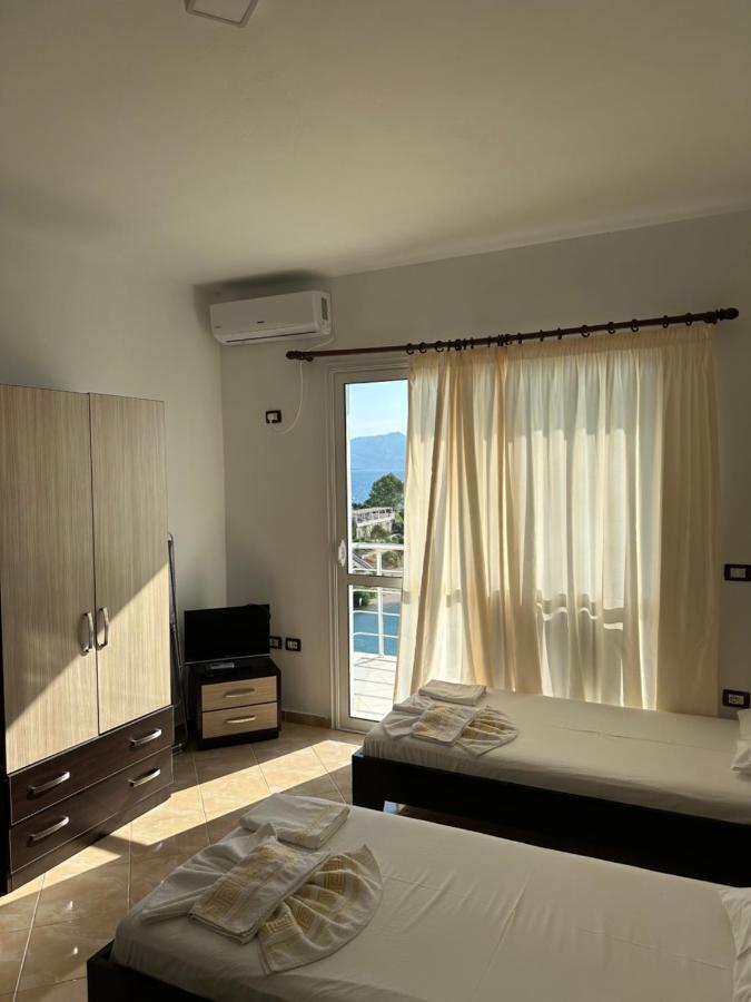 Blue Bay Apartments Sarande Ngoại thất bức ảnh