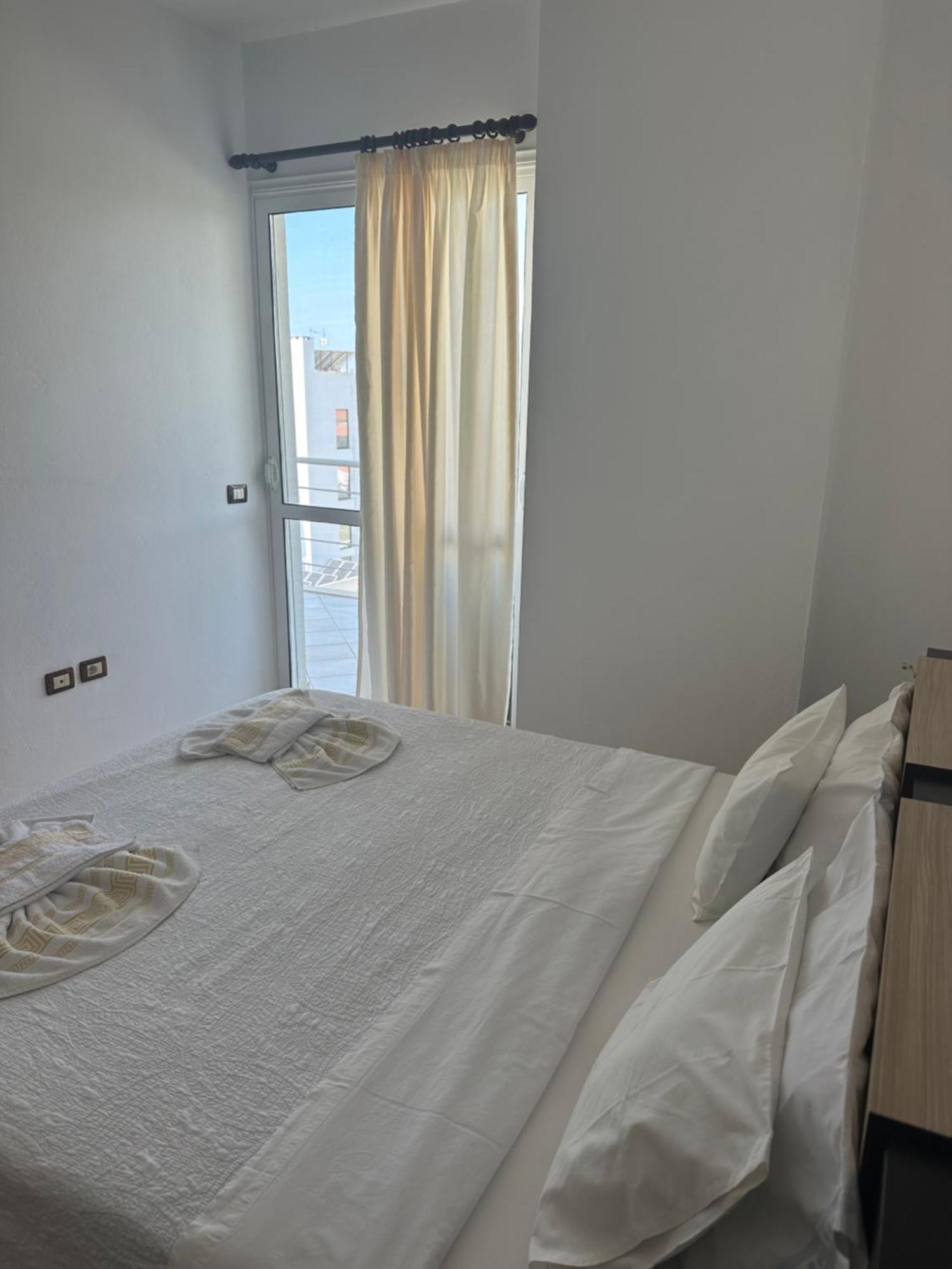 Blue Bay Apartments Sarande Ngoại thất bức ảnh