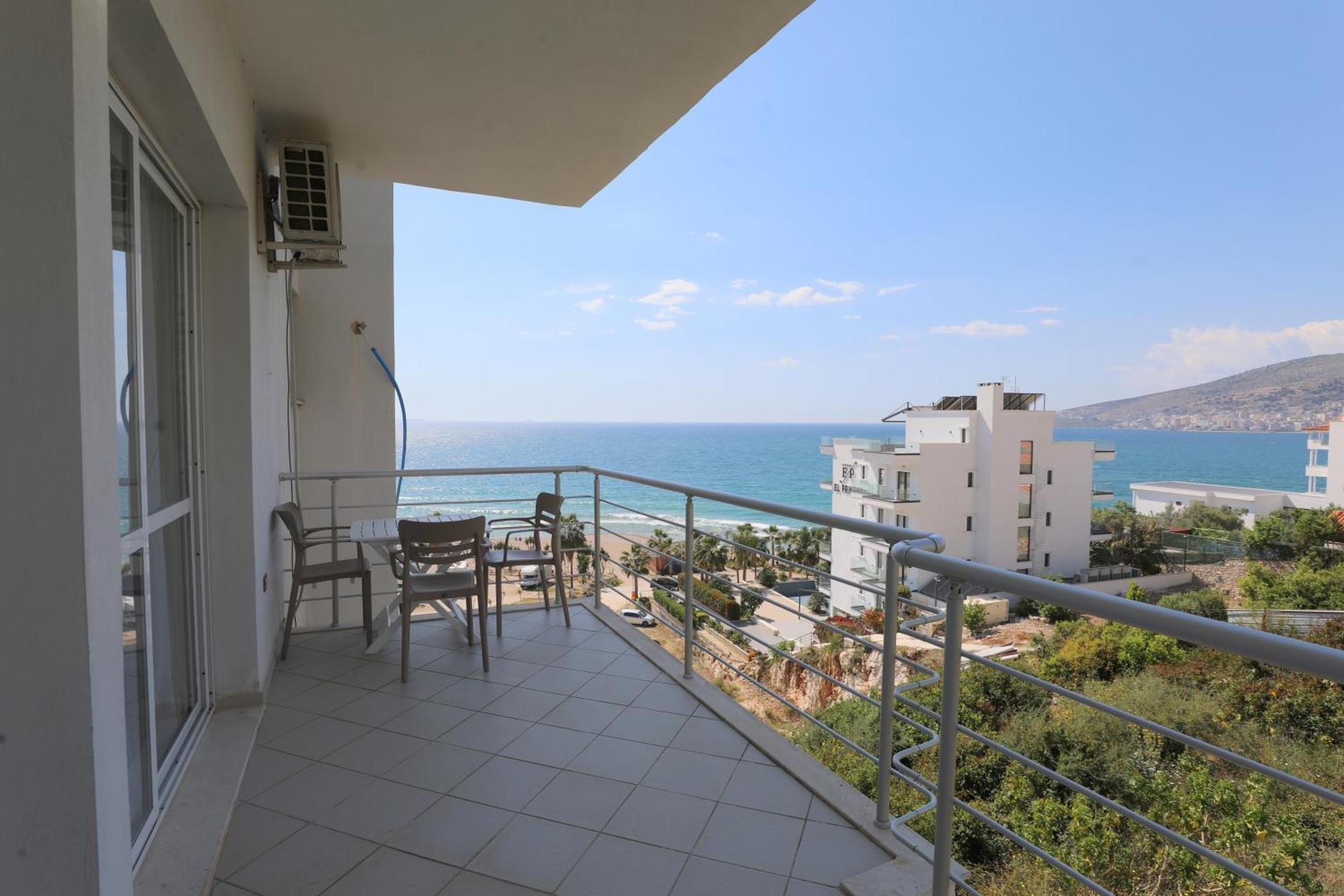 Blue Bay Apartments Sarande Ngoại thất bức ảnh
