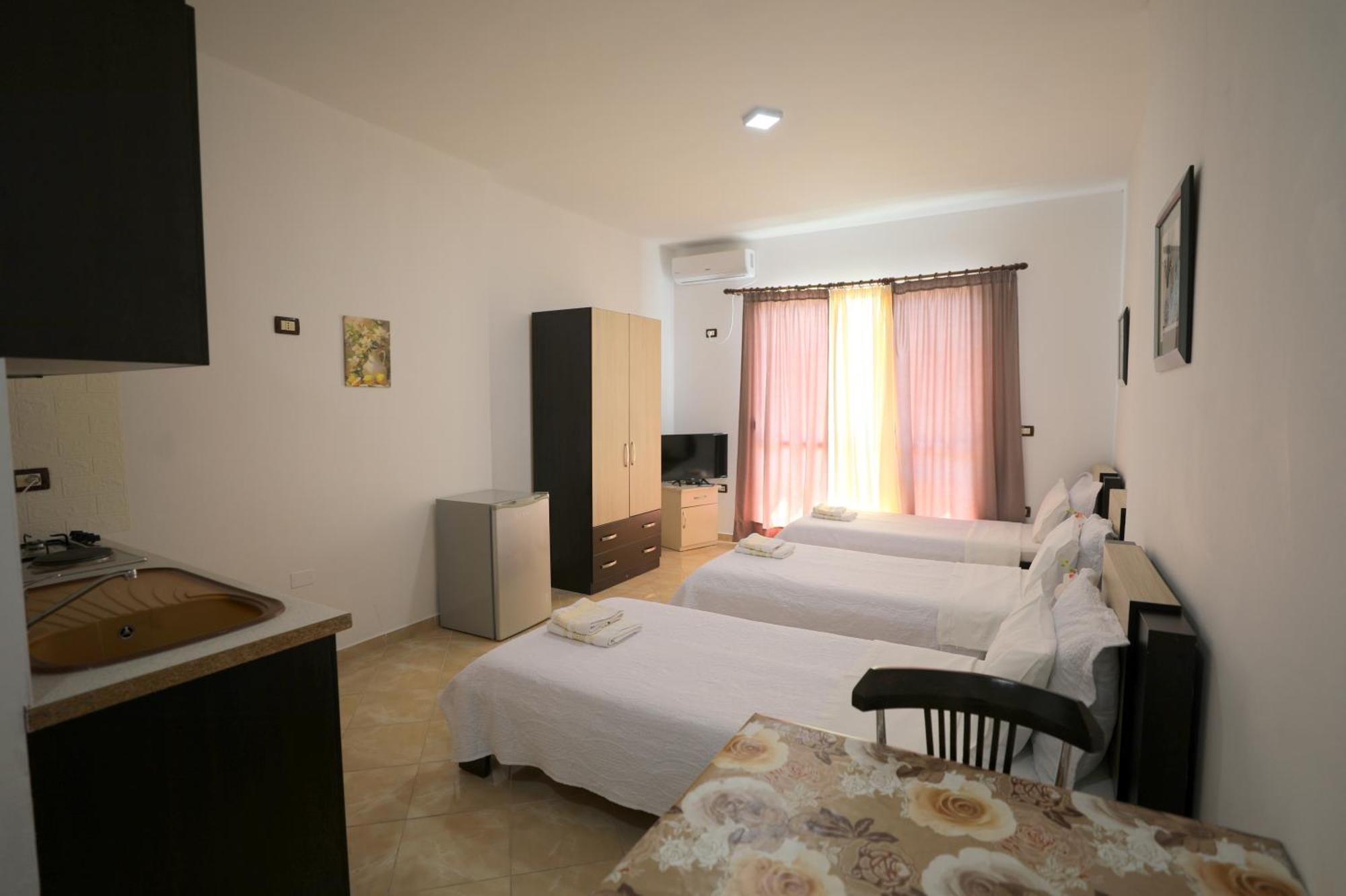 Blue Bay Apartments Sarande Ngoại thất bức ảnh