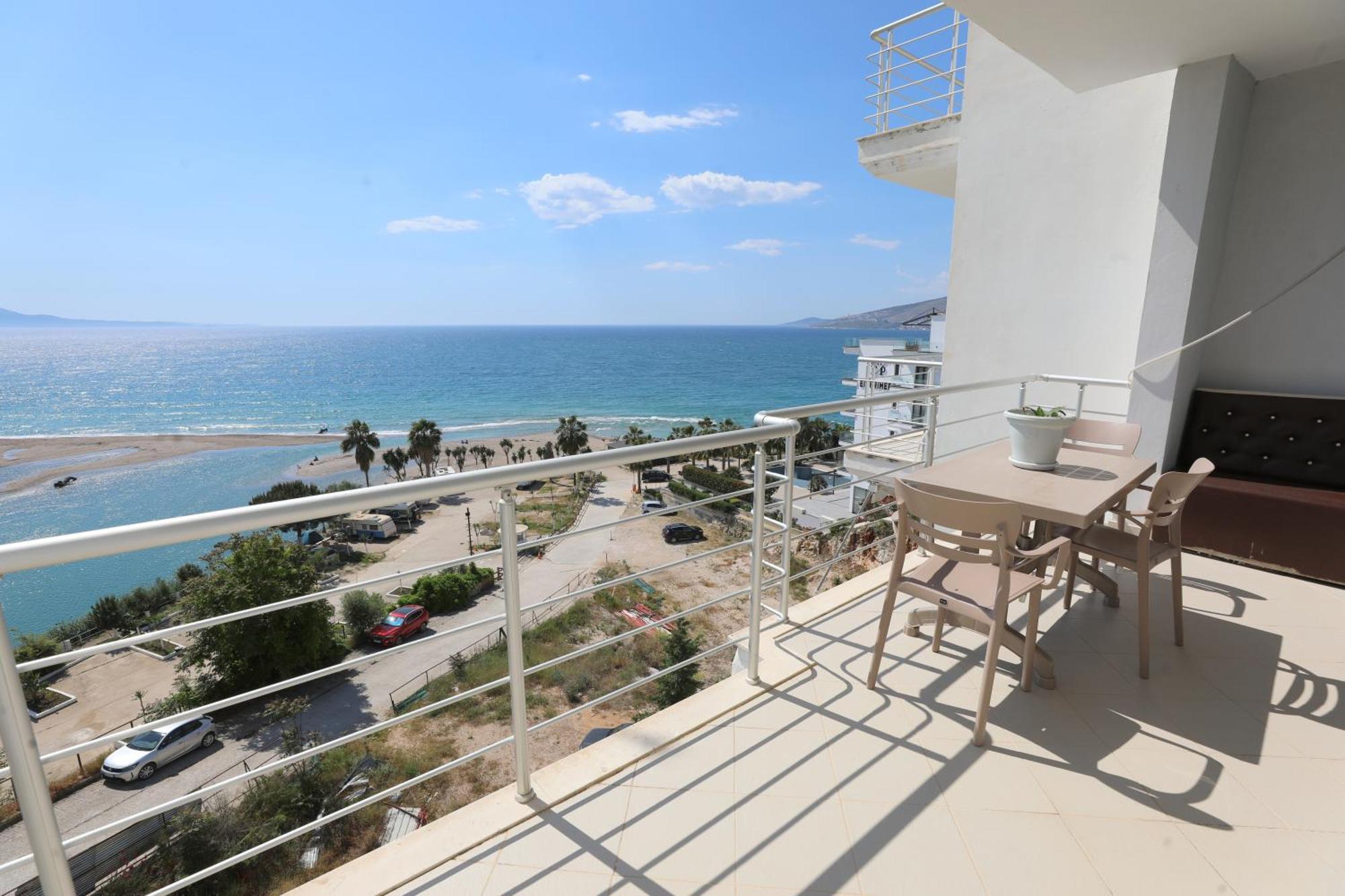 Blue Bay Apartments Sarande Ngoại thất bức ảnh