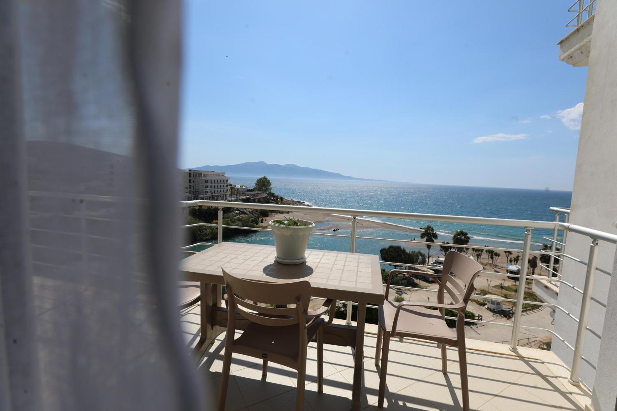 Blue Bay Apartments Sarande Ngoại thất bức ảnh
