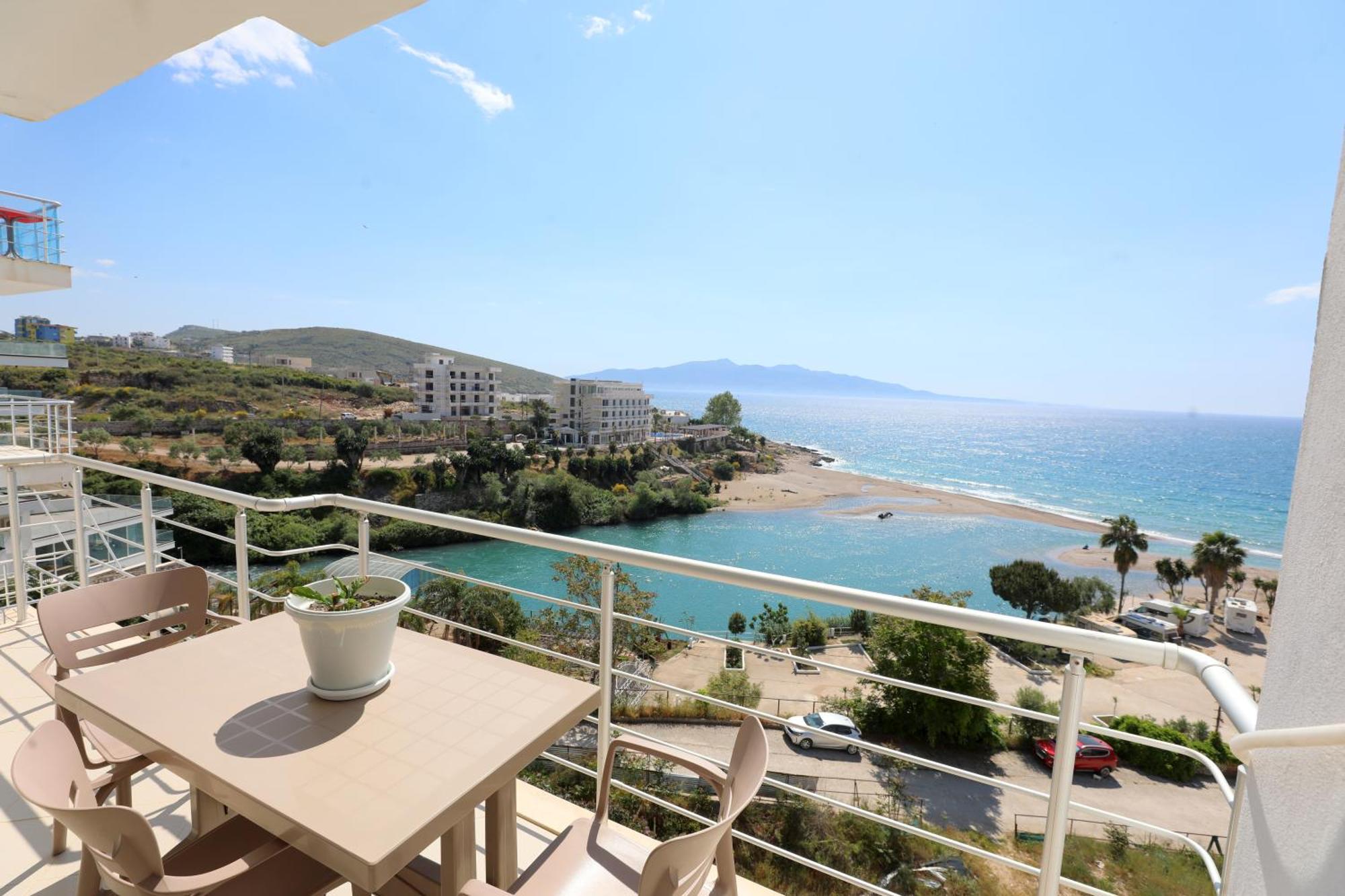 Blue Bay Apartments Sarande Ngoại thất bức ảnh